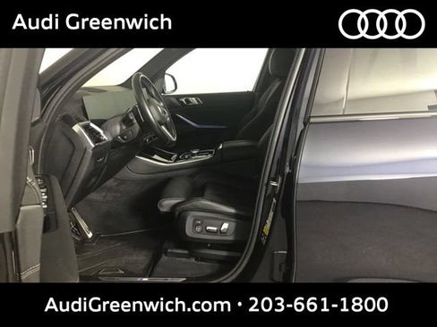 Used 2024 BMW X5 xDrive40i w/ M Sport Package AWD/4WD image 10