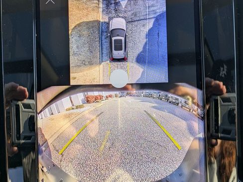 New 2026 Volvo XC40 B5 Plus w/ Climate Package image 21