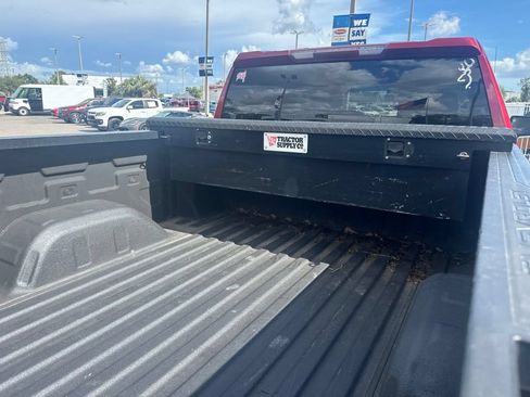 Used 2019 Chevrolet Silverado 1500 LT Trail Boss AWD/4WD image 6