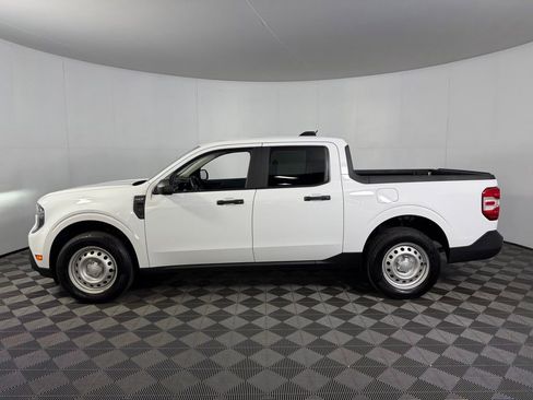 Used 2025 Ford Maverick XLT w/ Equipment Group 302A AWD/4WD image 9