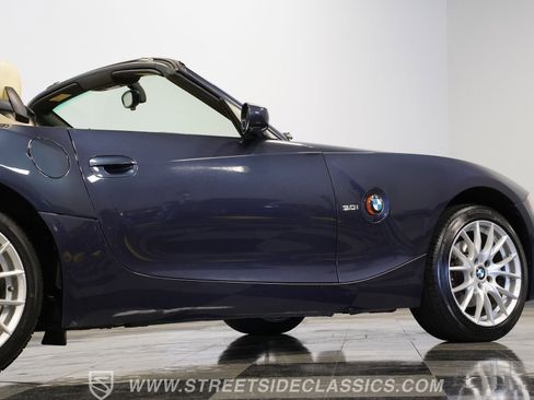 Used 2003 BMW Z4 3.0i image 28