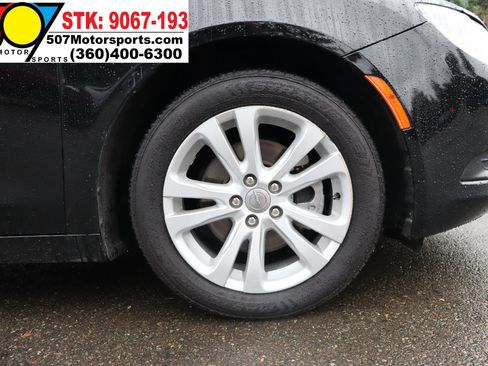 Used 2016 Chrysler 200 LX image 22