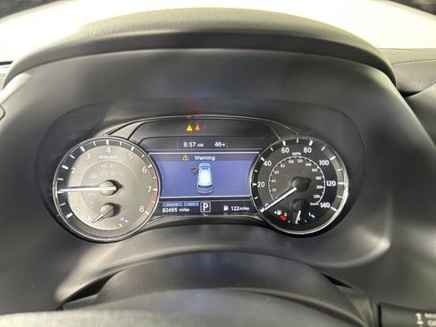 Used 2021 INFINITI QX80 Luxe image 17