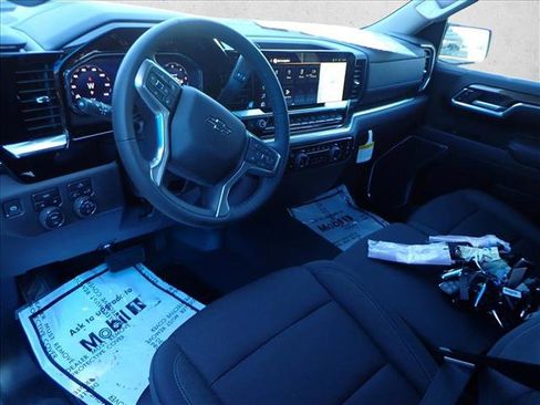 New 2025 Chevrolet Silverado 1500 RST image 8