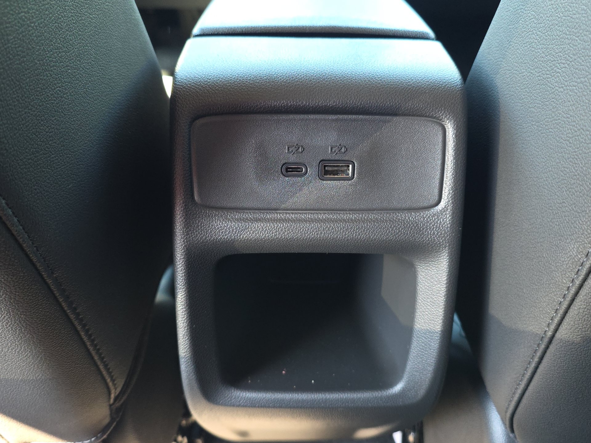 New 2026 Chevrolet Trax LT w/ Driver Confidence Package FWD image 30