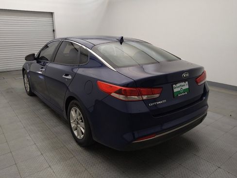 Used 2018 Kia Optima LX image 5