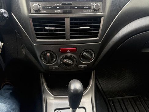 Used 2011 Subaru Impreza 2.5i image 11