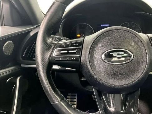 Used 2020 Kia Stinger GT-Line w/ Sun & Sound Package AWD/4WD image 23