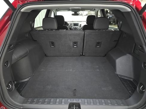 Used 2021 Chevrolet Equinox LT FWD image 13