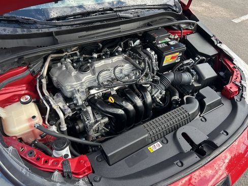 Used 2021 Toyota Corolla LE image 16