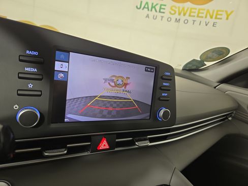 Used 2025 Hyundai Elantra Sport FWD image 20