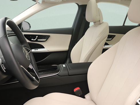Certified 2024 Mercedes-Benz E 350 4MATIC Sedan image 29