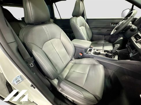 New 2026 Subaru Outback Touring XT image 32