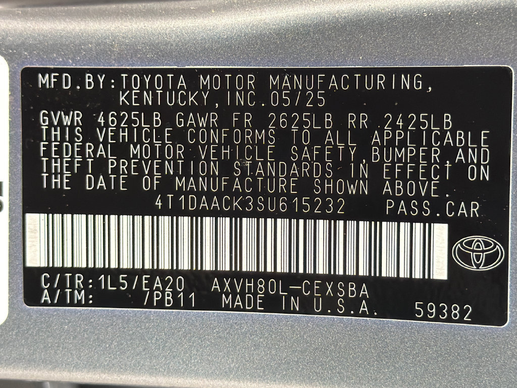 Used 2025 Toyota Camry SE FWD image 36
