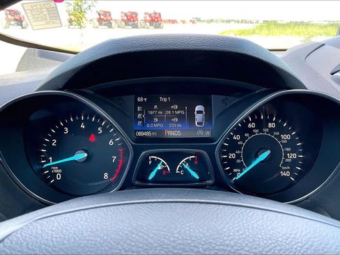 Used 2019 Ford Escape SEL AWD/4WD image 19