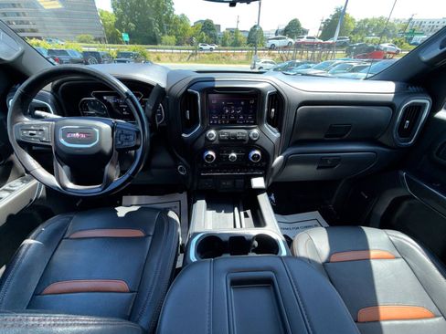 Used 2022 GMC Sierra 1500 AT4 w/ AT4 Premium Package AWD/4WD image 23
