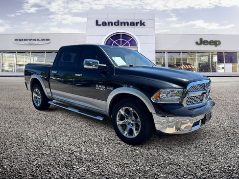 Used 2016 RAM 1500 Laramie w/ Convenience Group AWD/4WD image 1
