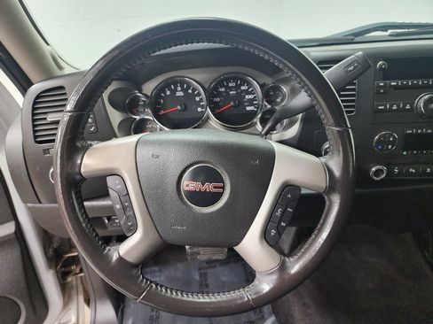 Used 2010 GMC Sierra 1500 SLE w/ Power Pack Plus AWD/4WD image 13