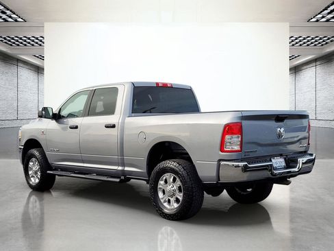 Used 2022 RAM 2500 Big Horn w/ Level A Equipment Group image 9