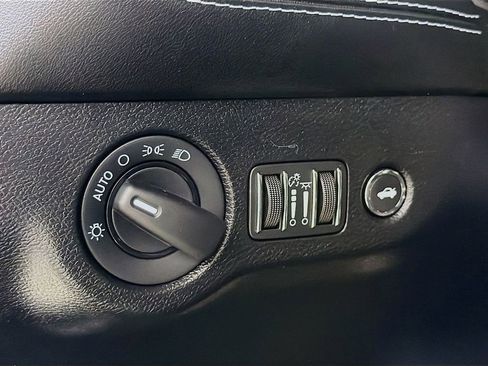 Used 2021 Dodge Challenger SRT Hellcat Redeye image 12