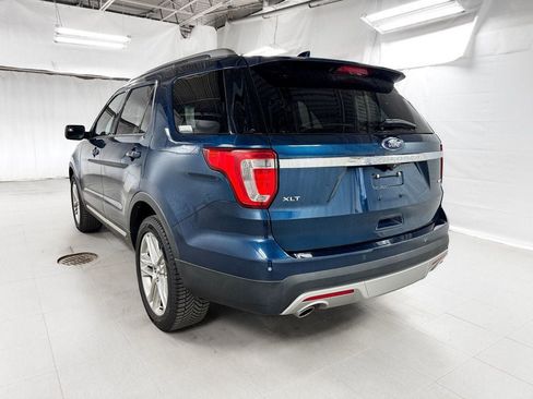 Used 2016 Ford Explorer XLT w/ Equipment Group 202A AWD/4WD image 4