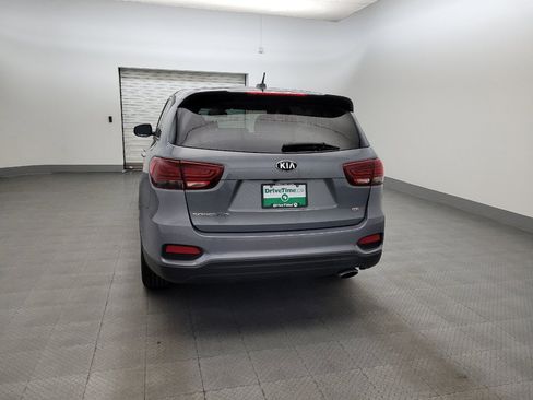 Used 2019 Kia Sorento L FWD image 6