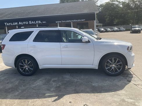Used 2017 Dodge Durango GT w/ Premium Group RWD image 2