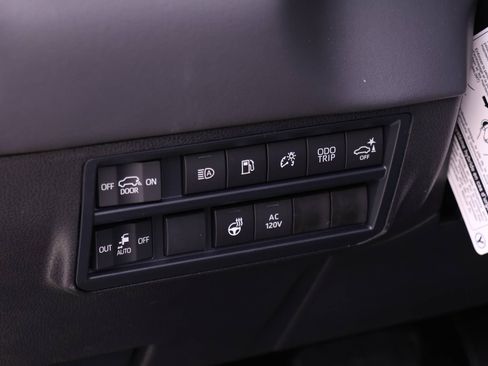 New 2026 Toyota Sequoia Platinum image 15