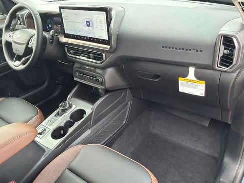 New 2025 Ford Bronco Sport Outer Banks image 13