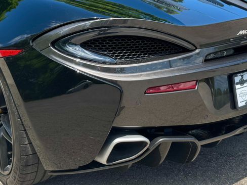 Used 2017 McLaren 570S Coupe image 81