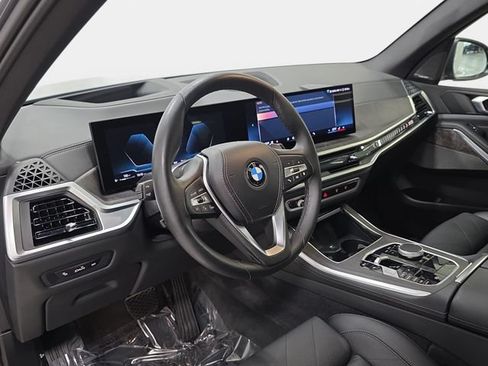 Certified 2025 BMW X5 xDrive40i w/ Climate Comfort Package AWD/4WD image 13