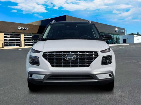 New 2026 Hyundai Venue SEL image 13