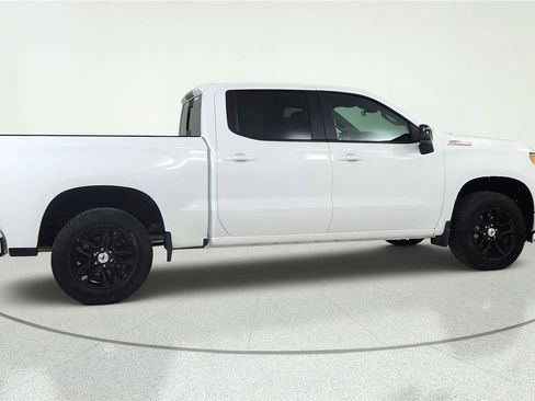 Used 2025 Chevrolet Silverado 1500 RST w/ Convenience Package II AWD/4WD image 4