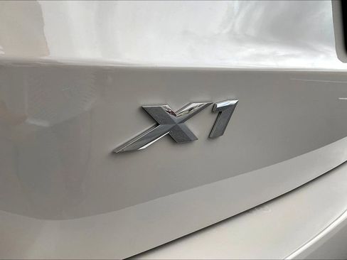 New 2026 BMW X1 xDrive28i w/ Technology Package AWD/4WD image 9