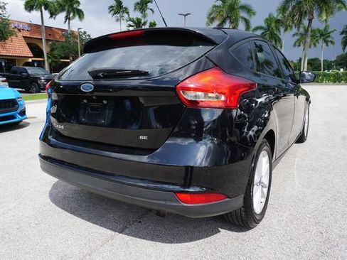 Used 2018 Ford Focus SE w/ Interior Protection Package FWD image 7