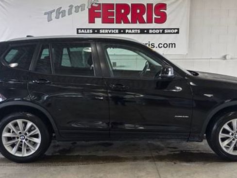 Used 2017 BMW X3 xDrive28i image 8