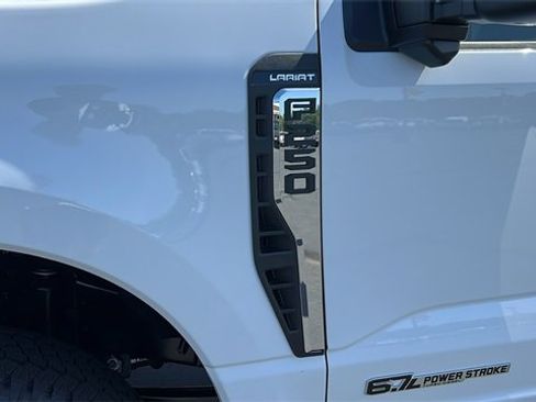 New 2025 Ford F250 Lariat w/ FX4 Off-Road Package image 12