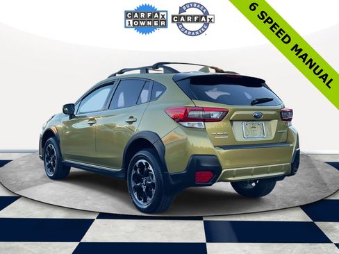 Used 2022 Subaru Crosstrek 2.0i Premium image 5