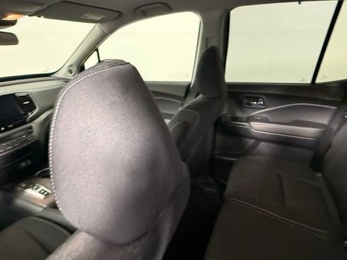 Used 2023 Honda Ridgeline Sport image 38