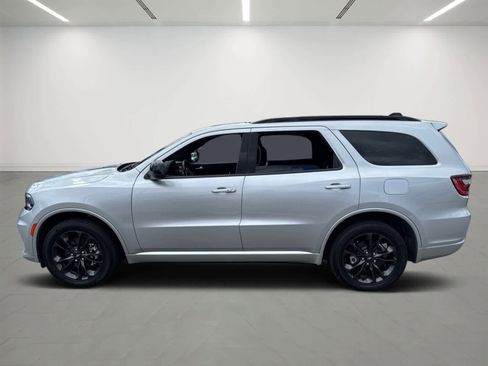 Used 2024 Dodge Durango SXT w/ SXT Blacktop Group AWD/4WD image 3