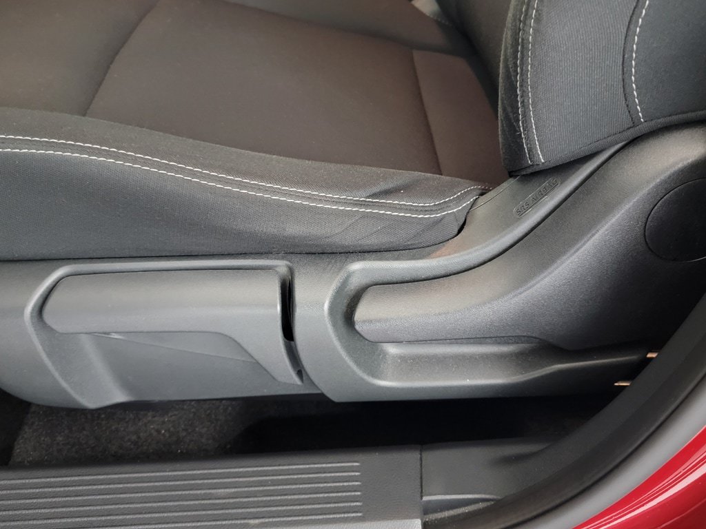 Used 2023 Nissan Rogue S FWD image 15