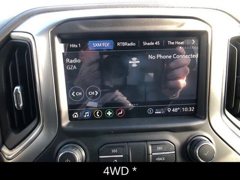 Used 2020 Chevrolet Silverado 1500 LT Trail Boss image 15