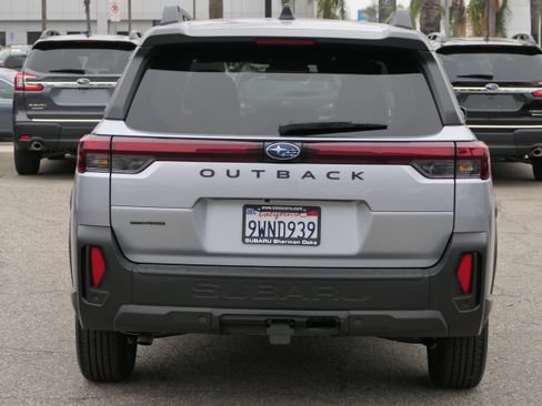 Certified 2026 Subaru Outback Premium AWD/4WD image 4