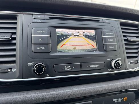 Used 2015 Kia Sedona EX w/ EX Premium Package image 23