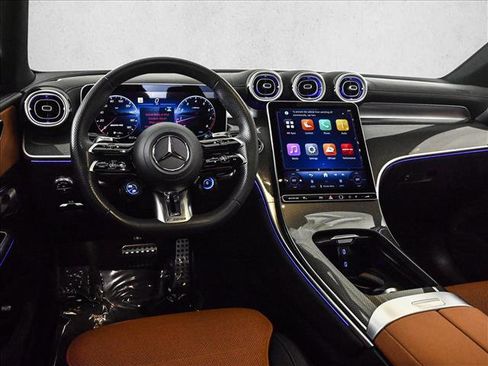 Certified 2025 Mercedes-Benz GLC 43 AMG 4MATIC Coupe image 20