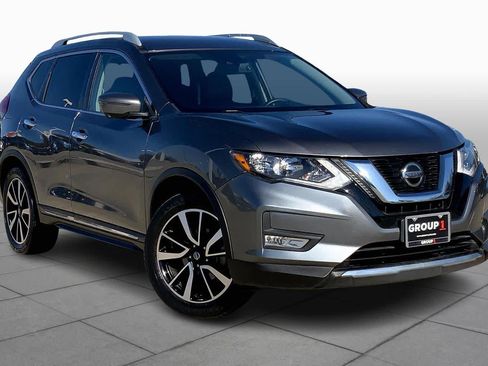 Used 2019 Nissan Rogue SL image 2