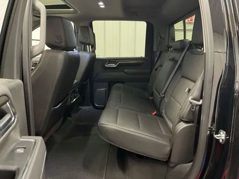 Used 2024 GMC Sierra 2500 Denali image 12