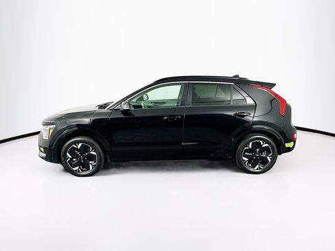 Used 2023 Kia Niro Wind FWD image 4