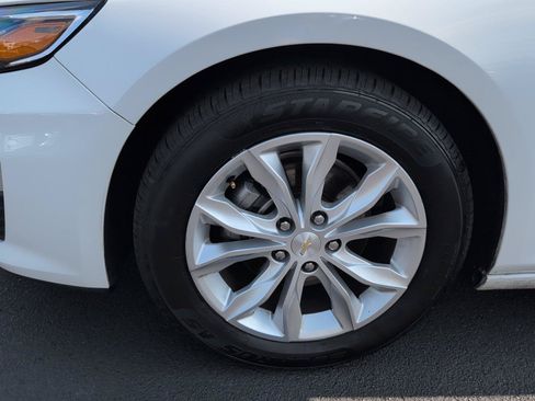 Used 2024 Chevrolet Malibu LT FWD image 9