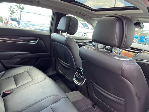 Used 2013 Cadillac XTS Premium FWD image 15